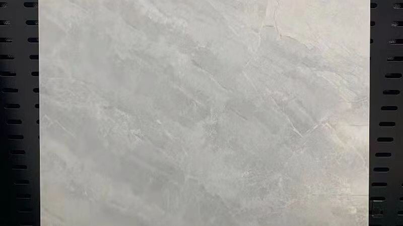 家用岩板餐桌，如何挑选？材质、工艺与保养全解析**
